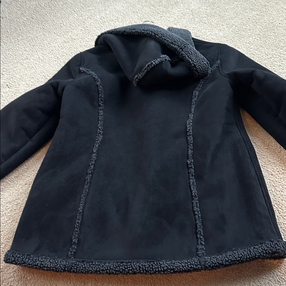 LL Bean Womens Faux Suede Sherpa Lined Toggle Duffle Coat - Picture 8 of 10